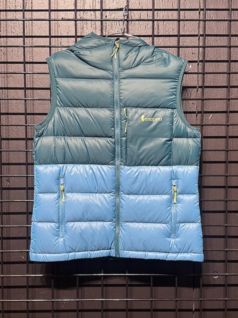 Cotopaxi Fuego Max Hooded Vest — Blue